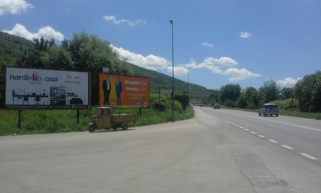 Manifesti 6x3 Valle di Maddaloni bivio per Sant' Agata dei Goti , OFFERTE SPECIALI, grafica - stampa- affissioni 4x3- 70x100 PREVENTIVI GRATIS- realizzazione siti web - insegne luminose- creazione loghi- 3D